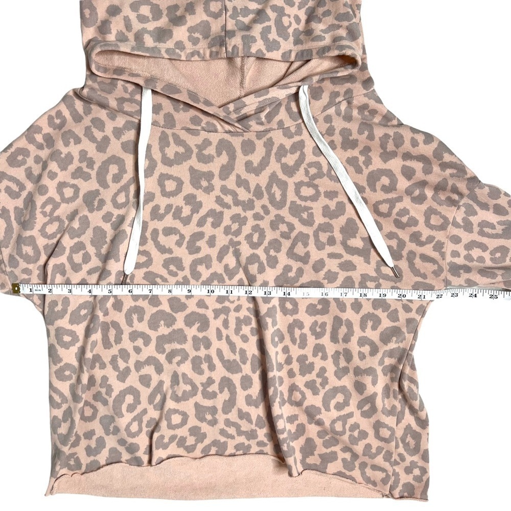 Peyton Jensen Pink Gray Leopard Pull Over Hooded Sweatshirt Size Small - Picture 13 of 15